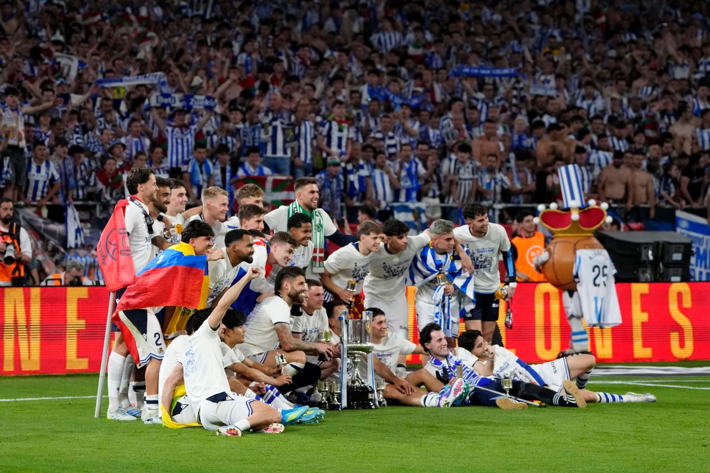 Ρεάλ Σοσιεδάδ: Αφιέρωσε την κατάκτηση του Copa del Rey στον Αϊτόρ Θαμπαλέτα