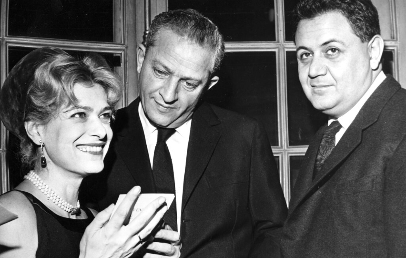 Σαν σήμερα 17 Απριλίου: Ο Μάνος Χατζιδάκις κερδίζει Όσκαρ για το «Τα Παιδιά του Πειραιά»