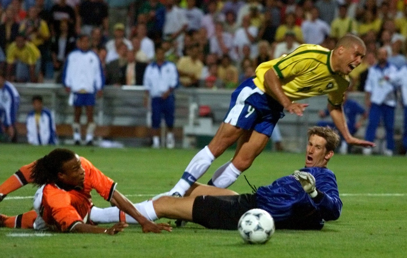 OΑποκάλυψη Ρονάλντο: Τι συνέβη πριν τον τελικό του 1998 και γιατί αρνήθηκε να μείνει εκτός