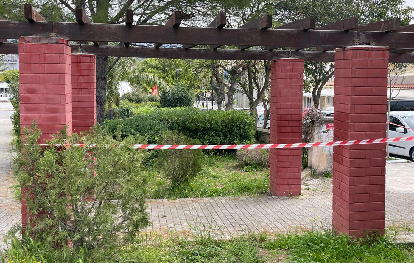 Θάνατος 19χρονης στο Αργοστόλι: Στο αστυνομικό τμήμα της περιοχής καταθέτουν αυτή την ώρα δύο άνδρες