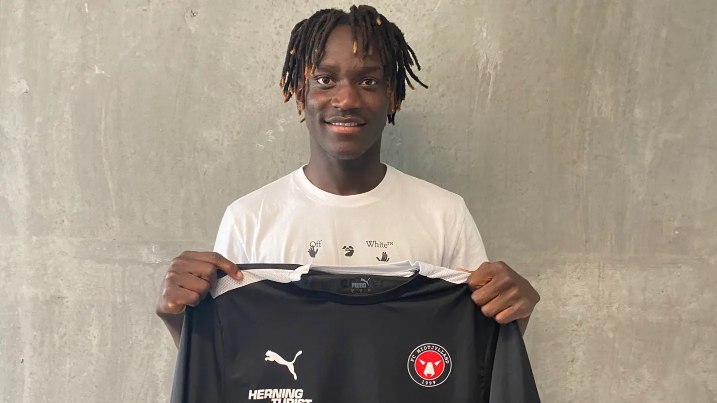 Σοκ στο δανέζικο ποδόσφαιρο: Μαχαιρώθηκε νεαρός παίκτης της Μίντιλαντ