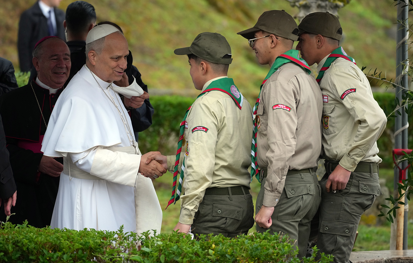 Διπλή επίθεση αυτοκτονίας στη διάρκεια επίσκεψης του πάπα Λέοντα ΙΔ&#8217; στην Αλγερία &#8211; «Ανατινάχθηκαν και σκοτώθηκαν»