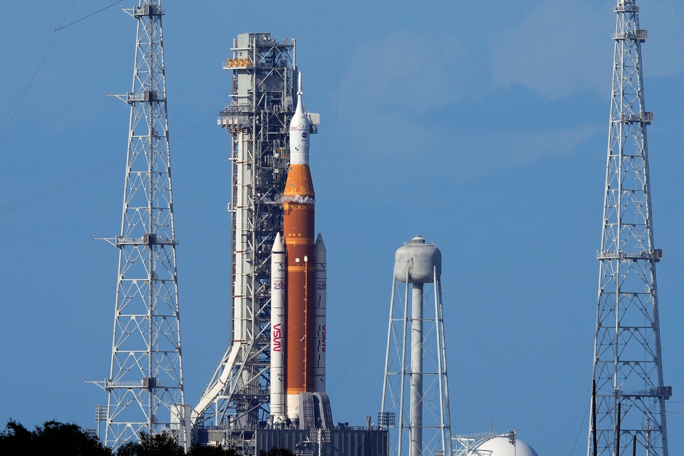 Ιστορική εκτόξευση του «Artemis 2» &#8211; Πρώτο βήμα προς τη Σελήνη μετά από πέντε δεκαετίες