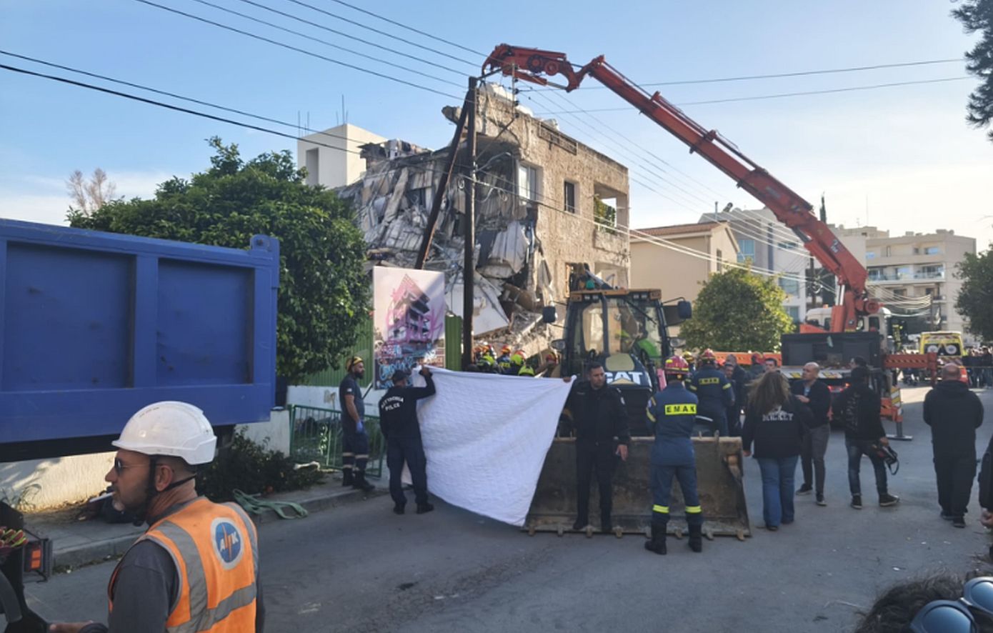 Τμήμα διώροφου κτιρίου κατέρρευσε στη Γερμασόγεια της Κύπρου &#8211; Ένας νεκρός, τουλάχιστον τρεις τραυματίες