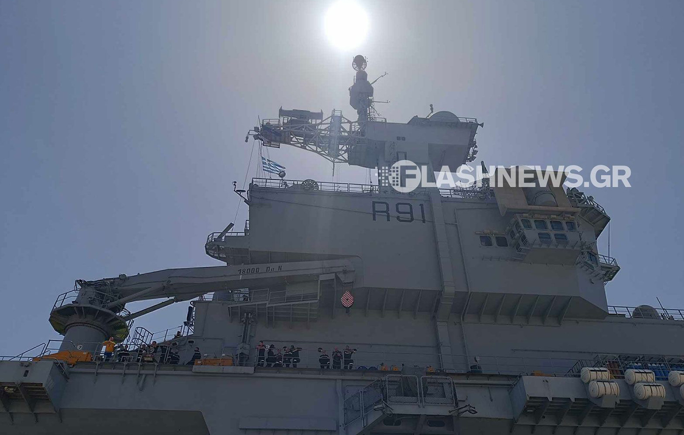 Στη Σούδα το γαλλικό αεροπλανοφόρο «Charles de Gaulle»