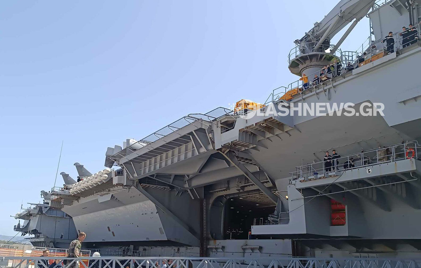 Στη Σούδα το γαλλικό αεροπλανοφόρο «Charles de Gaulle»