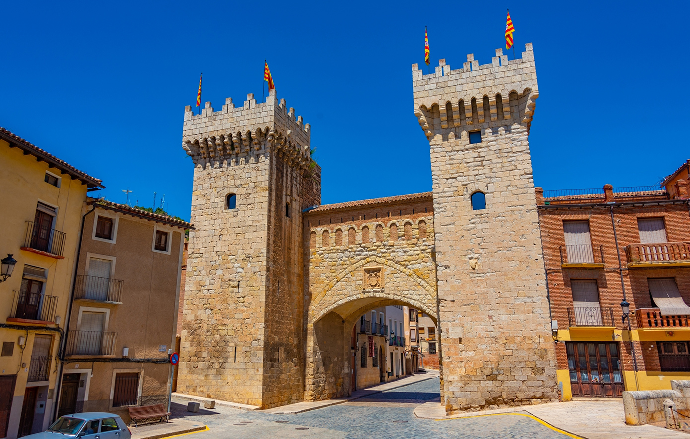 Νταρόκα, Ισπανία