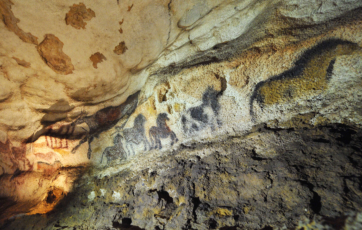 Μπήκαν σε μια τρύπα στο έδαφος και βρέθηκαν μπροστά σε έναν χαμένο κόσμο &#8211; Η παρέα του 1940 και η τυχαία ανακάλυψη