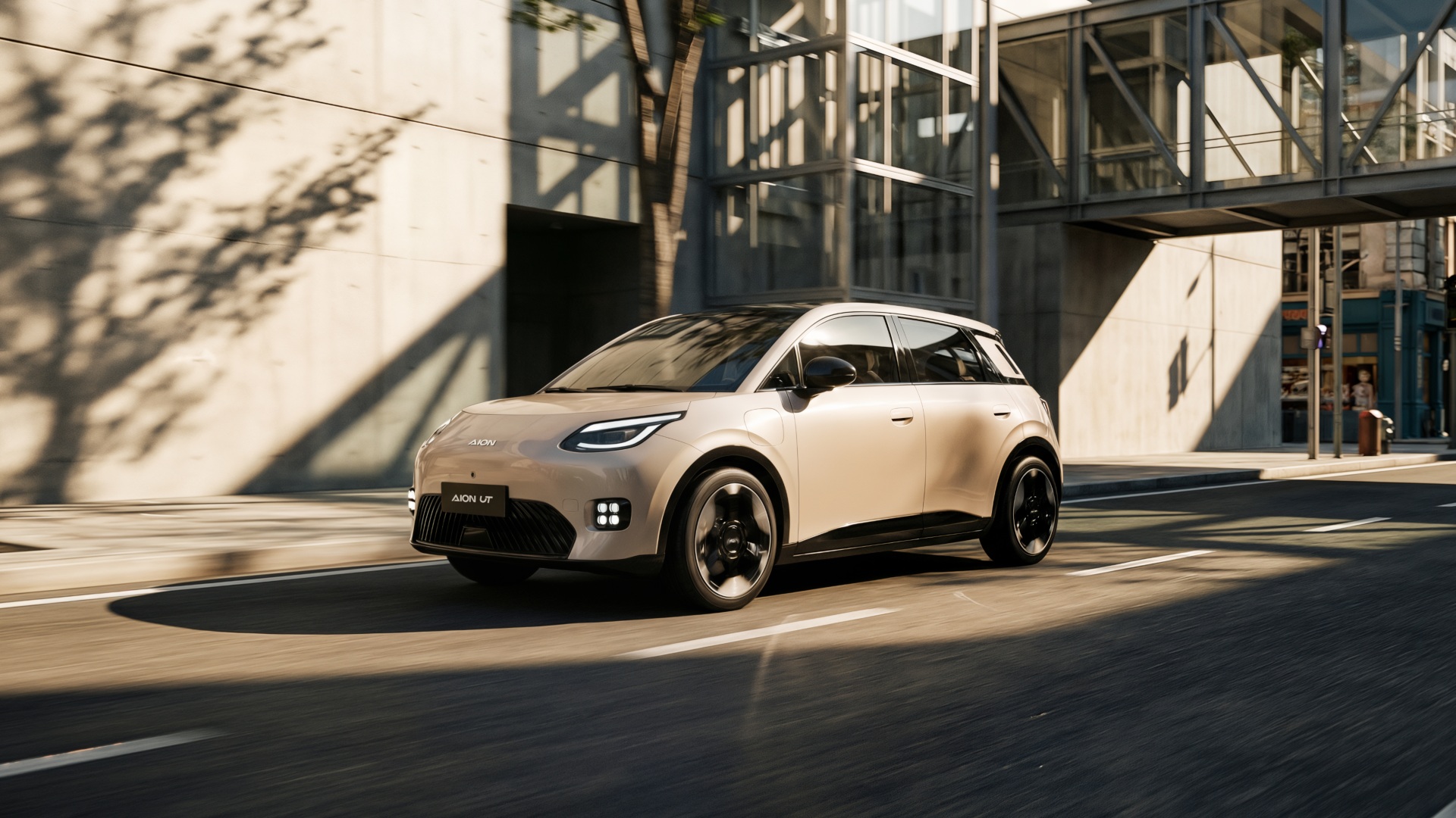 Στην Ελλάδα το νέο GAC Aion UT