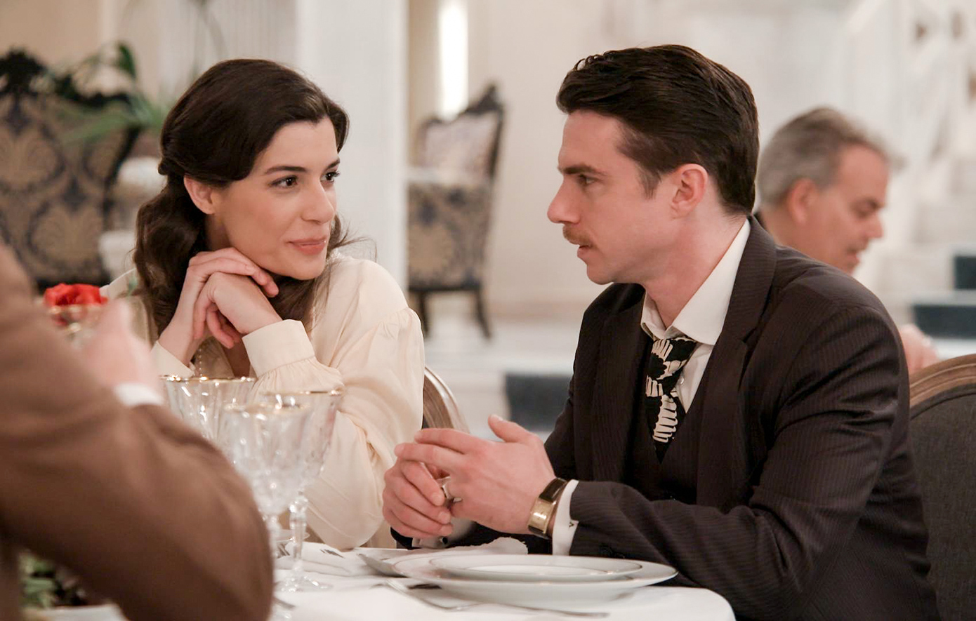 «Grand Hotel»: Ο Χρόνης δέχεται ασφυκτικές πιέσεις και εκβιασμούς από τον Χατζημήτρο