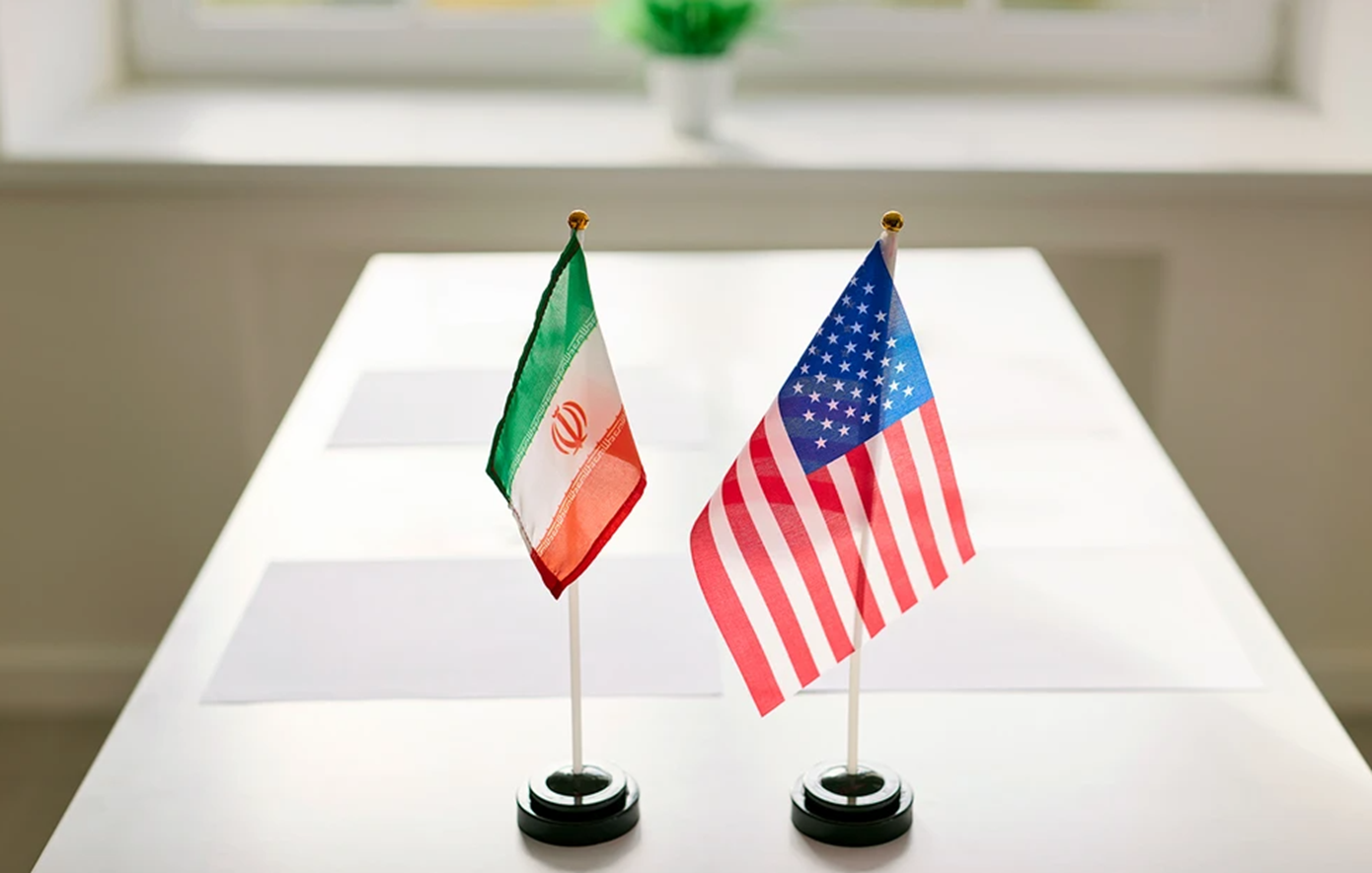 ΗΠΑ και Ιράν εξετάζουν προσωρινή συμφωνία, αντί για μόνιμη ειρήνη &#8211; Εμπόδιο τα πυρηνικά, οι προτάσεις για τα Στενά του Ορμούζ