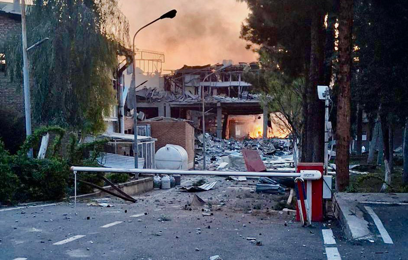 Αεροπορικές επιδρομές στο Ιράν: Σοβαρές ζημιές στο Ινστιτούτο Παστέρ στην Τεχεράνη