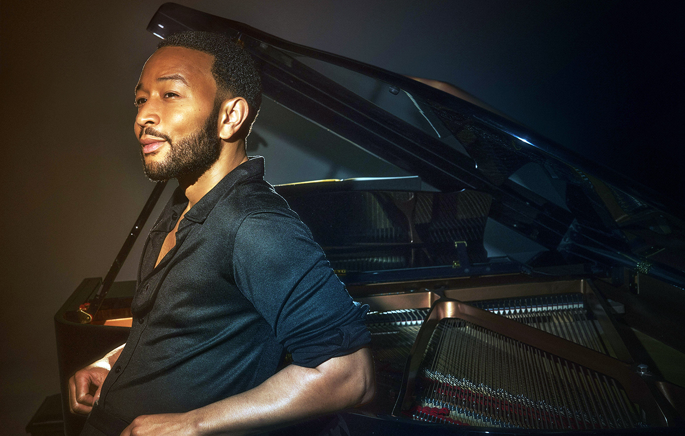 Ο John Legend έρχεται για πρώτη φορά στην Ελλάδα σε μια ιστορική συναυλία στο Ηρώδειο, πριν το κλείσιμό του