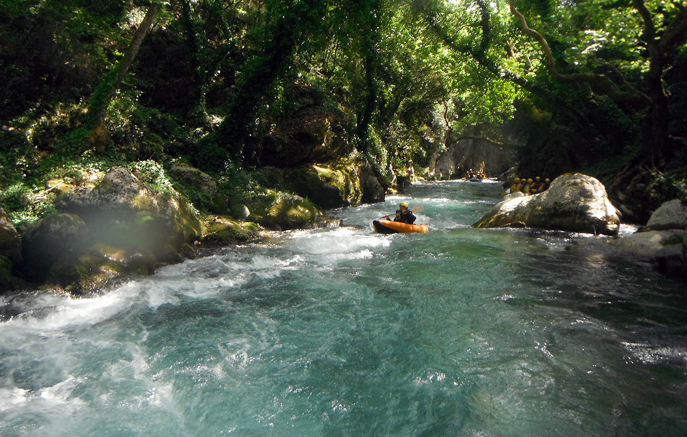 Λούσιος ποταμός Λούσιος ποταμός