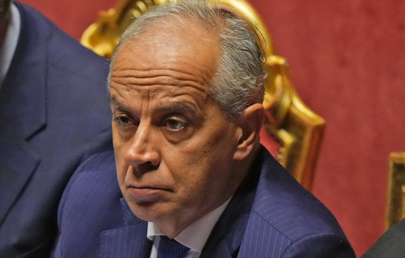 Ματέο Πιαντεντόζι: Ο «κύριος Ασφάλεια» της Ιταλίας μπλεγμένος σε ροζ και πολιτικό θρίλερ