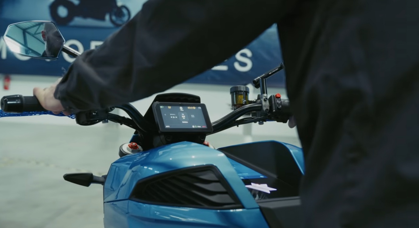 Η πρώτη μοτοσυκλέτα με solid state μπαταρία