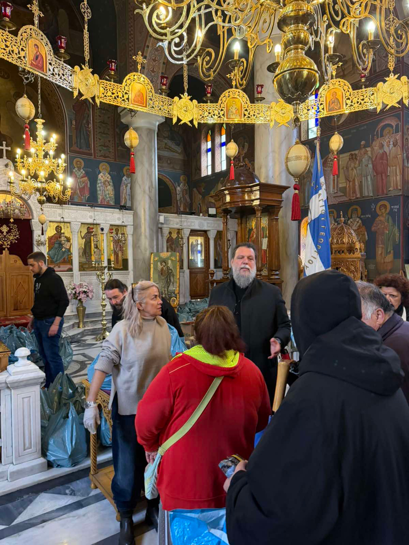 Δέματα Αγάπης από την Ιερά Μητρόπολη Νέας Ιωνία