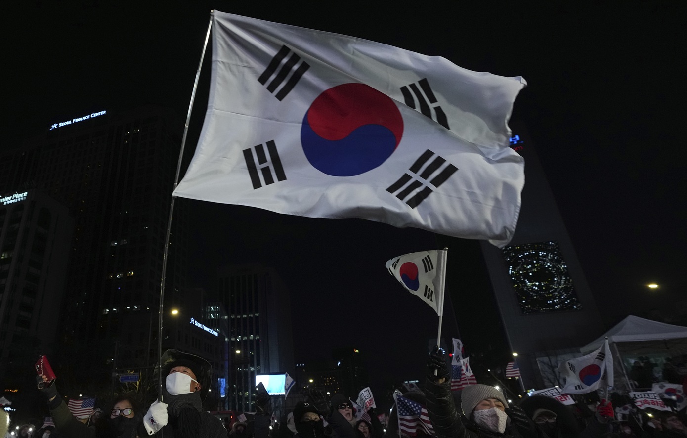 Πώς η Νότια Κορέα έγινε ο νέος βασιλιάς των εξαγωγών όπλων μέσα από τον πόλεμο στο Ιράν