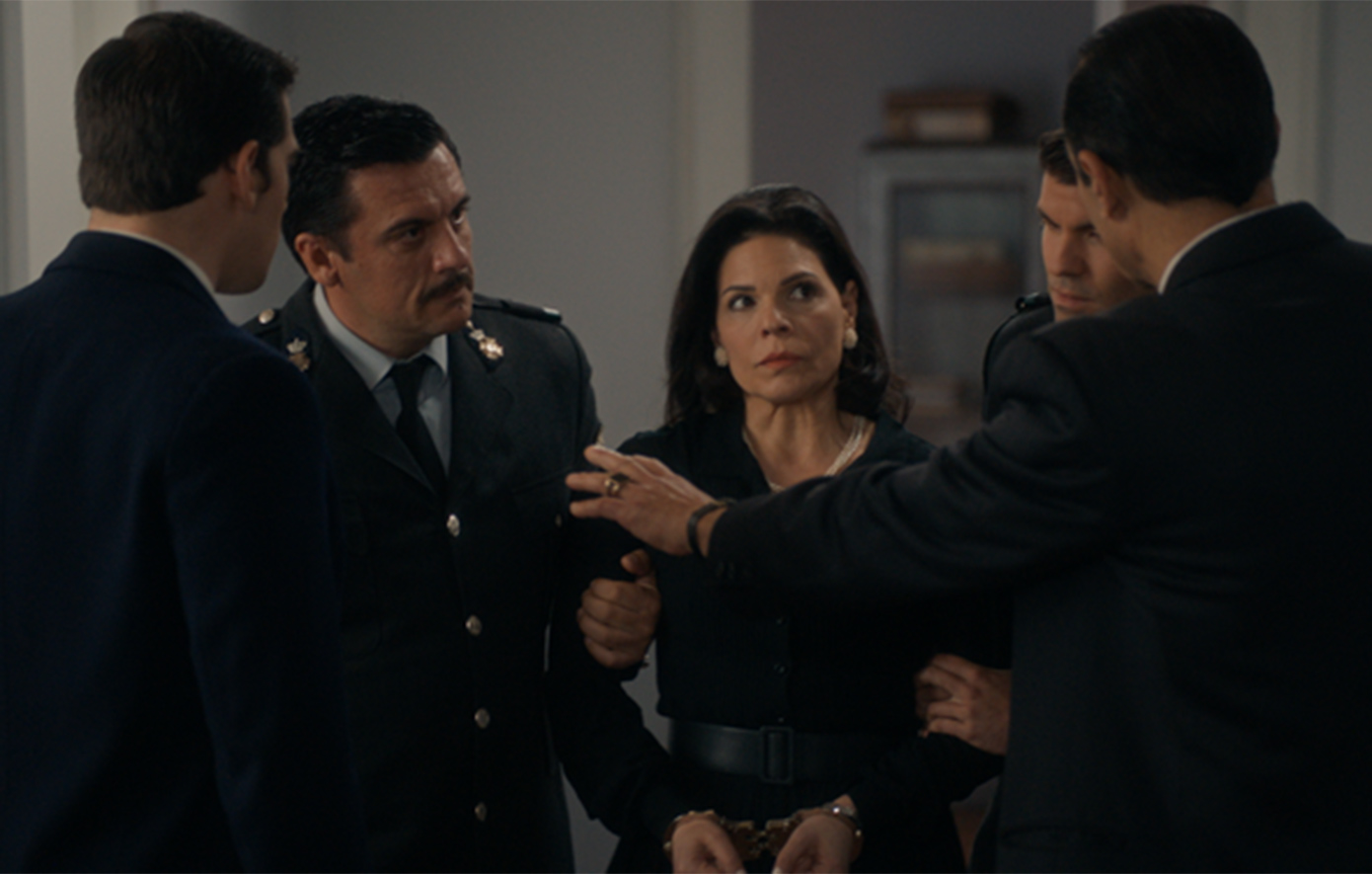 «Porto Leone: Στη γειτονιά με τα κόκκινα φανάρια» &#8211; Ο Λάζαρος φεύγει για το νησί και η Ξένη παίρνει τις αποφάσεις της