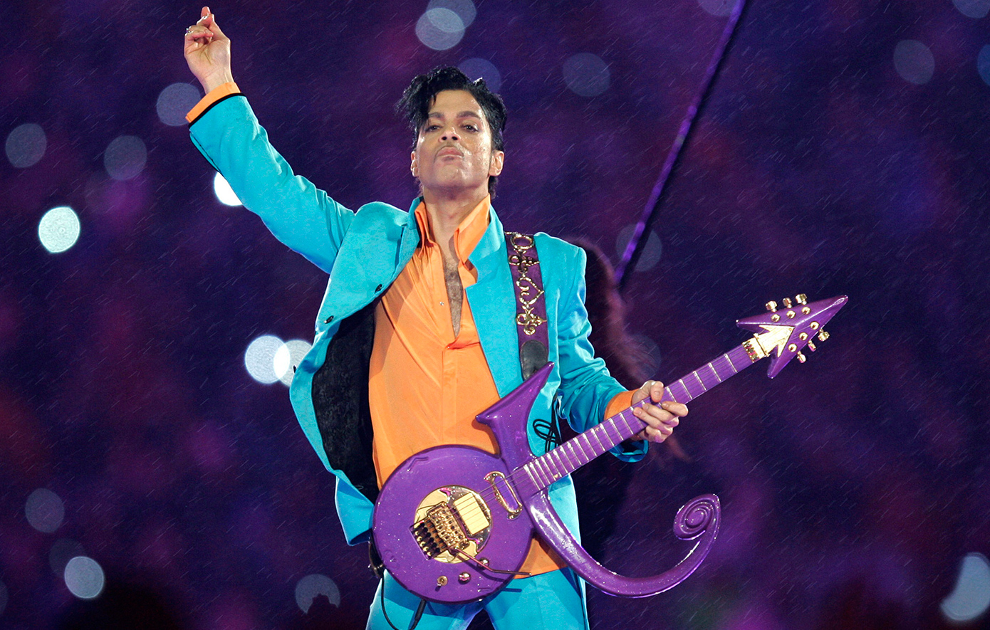 «With This Tear»: Νέο single του Prince κυκλοφόρησε 10 χρόνια μετά τον θάνατό του