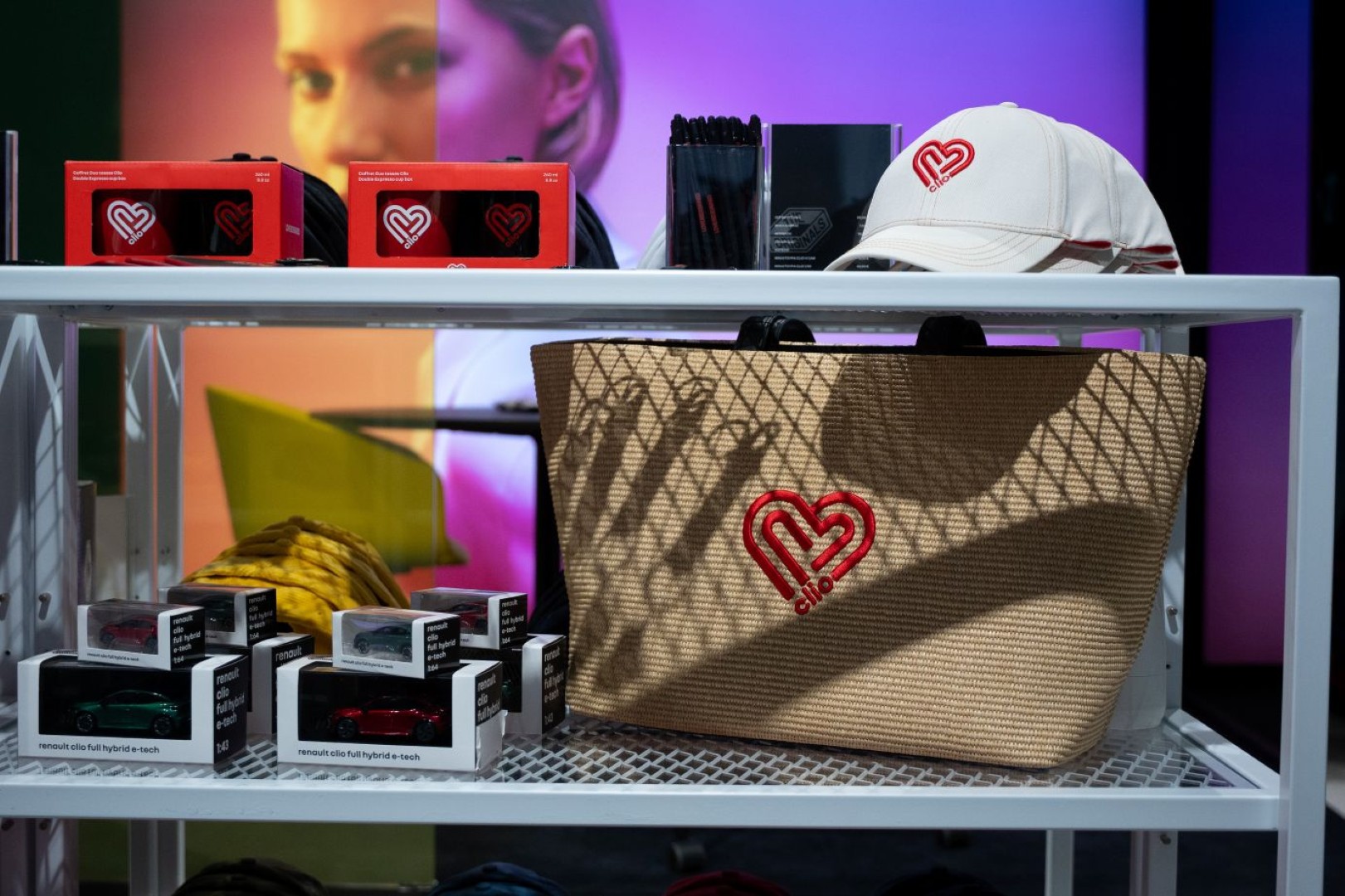 Renault: Το «rnlt Athens» είναι πλέον γεγονός