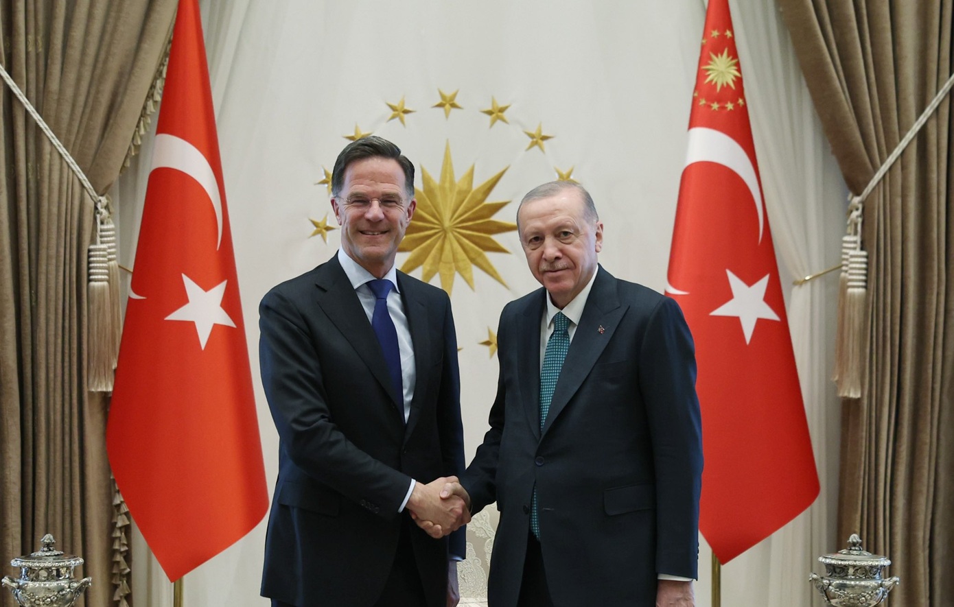 Με «σπόντα» για Ελλάδα οι δηλώσεις Ερντογάν μετά τη συνάντηση με τον Ρούτε