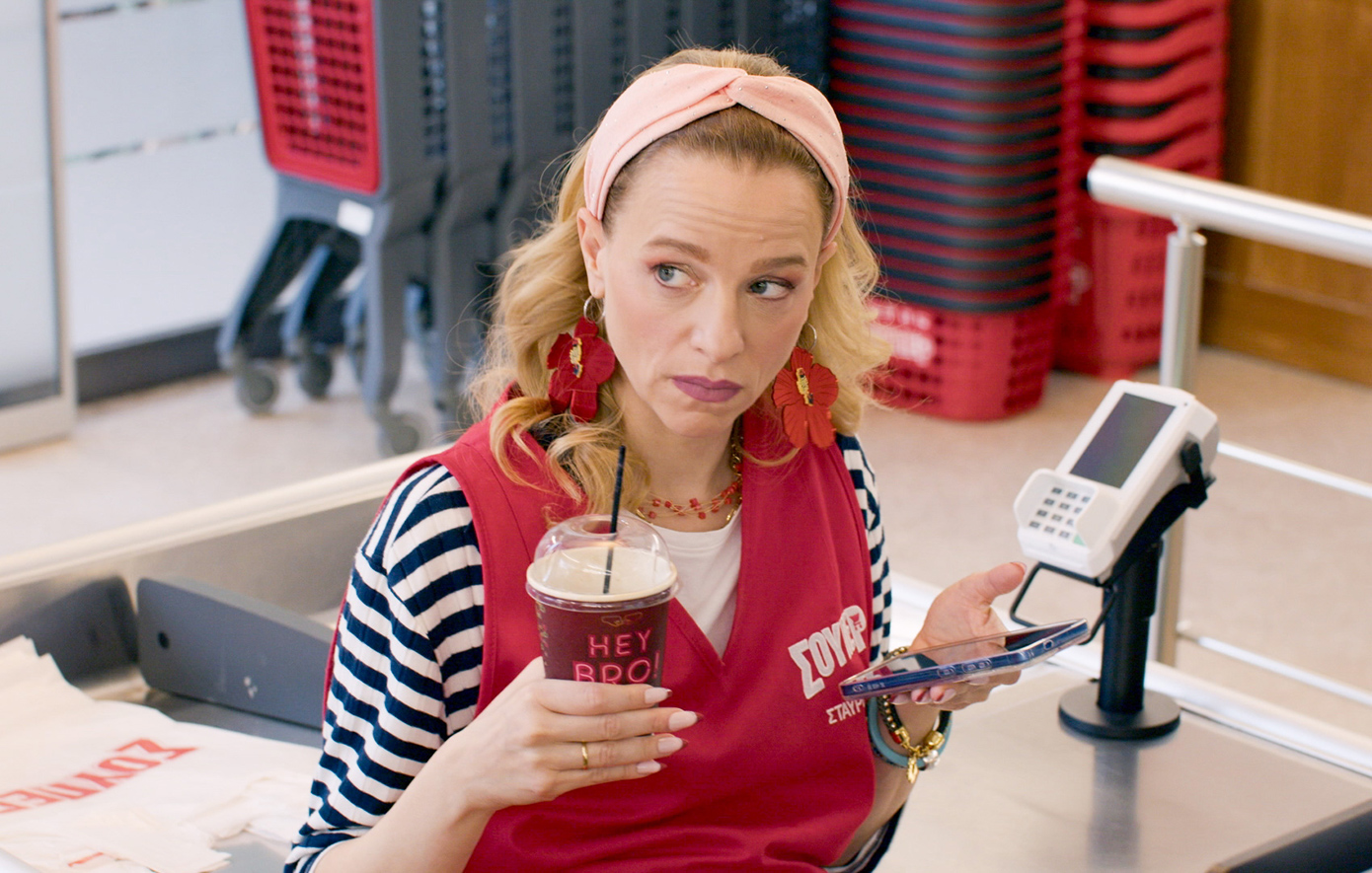 «Σούπερ Ήρωες»: O Δημήτρης ανακοινώνει ότι σκοπεύει να βραβεύσει τον καλύτερο υπάλληλο