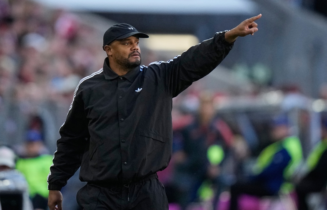 Κομπανί: «Το πέναλτι που δόθηκε υπέρ της Παρί είναι αμφιλεγόμενο»