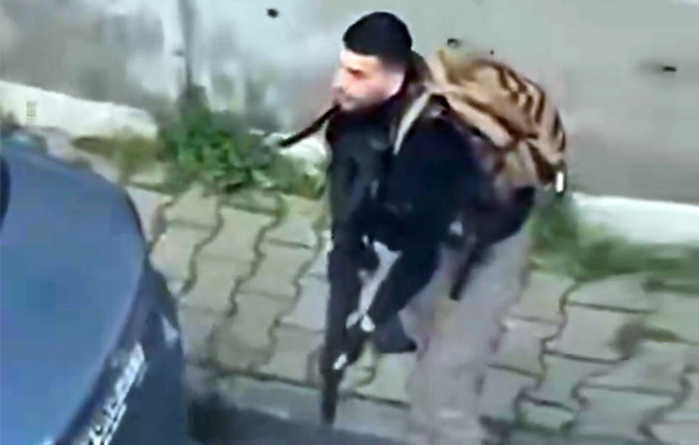 Τρομοκρατική επίθεση με πυροβολισμούς κοντά στο προξενείο του Ισραήλ στην Κωνσταντινούπολη &#8211; Νεκρός και τραυματίες