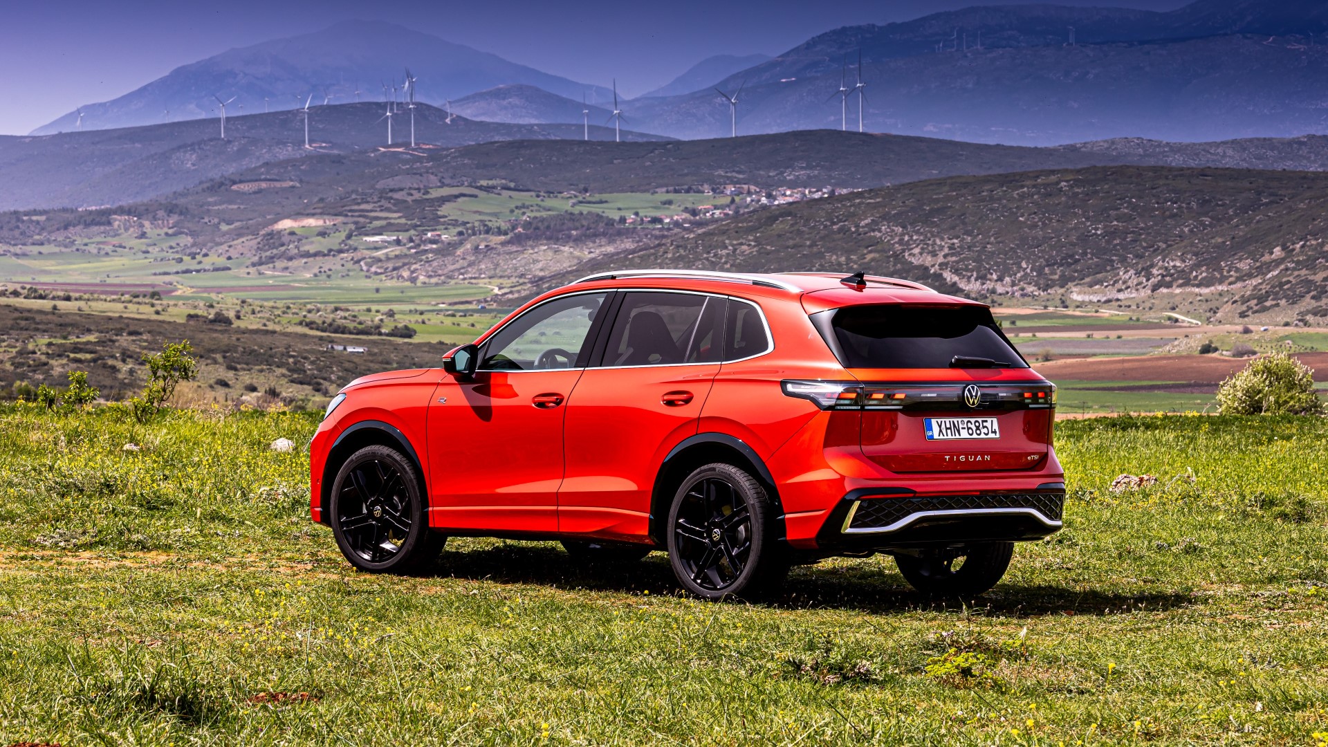 Volkswagen Tiguan: Με αναβαθμισμένο εξοπλισμό και νέα τιμή