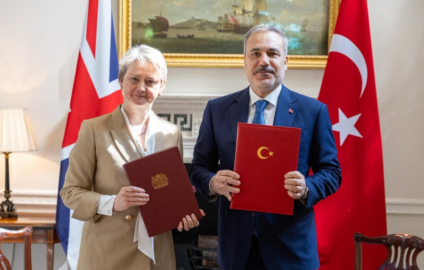 Τουρκία και Βρετανία υπέγραψαν «Πλαίσιο Στρατηγικής Συνεργασίας»: Αναλυτικά η συμφωνία και η αποκωδικοποίησή της