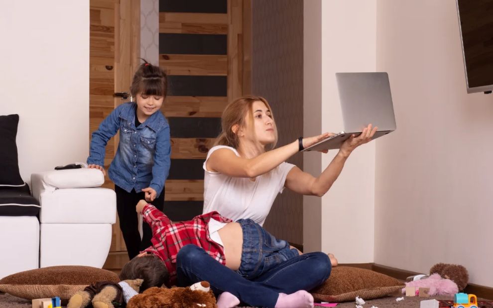 «Είμαι μαμά και το multitasking είναι η υπερδύναμή μου»