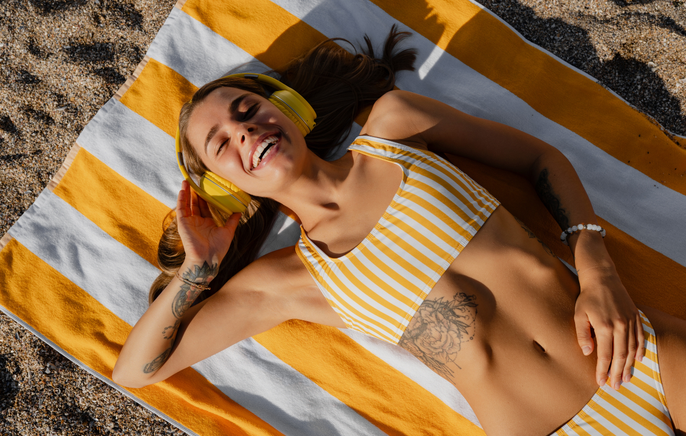 Οι πετσέτες θαλάσσης που ολοκληρώνουν το beach look σας