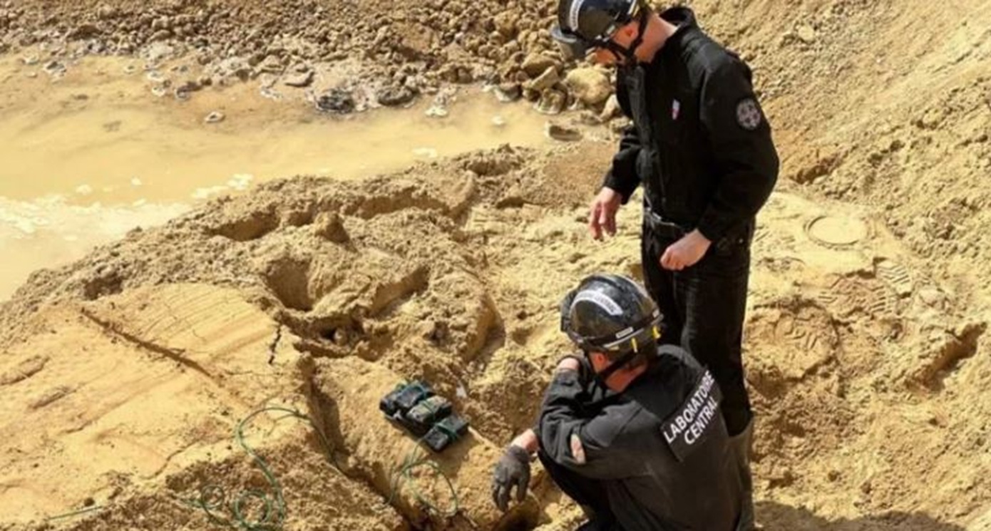 Ελεγχόμενη έκρηξη βόμβας του Β&#8217; Παγκοσμίου Πολέμου κοντά στο Παρίσι &#8211; Απομακρύνθηκαν 1.000 κάτοικοι