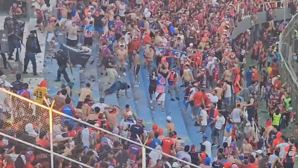 Χάος στο Ολίμπια – Σέρο Πορτένιο με συγκρούσεις οπαδών και αστυνομίας