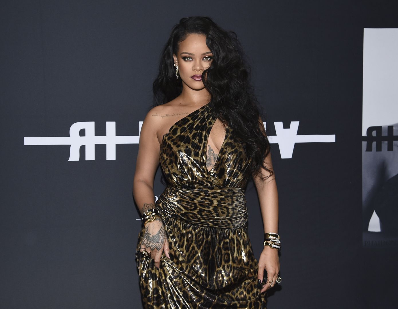 Rockie: H 7 μηνών κόρη της Rihanna πόζαρε για το εξώφυλλο του περιοδικού W και το viral είναι λίγο
