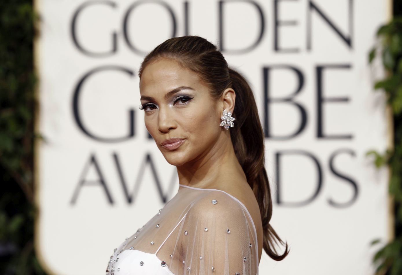 Το μυστικό πίσω από το υπέροχο μαύρισμα της Jennifer Lopez είναι πάρα μα πάρα πολύ ελληνικό και το έμαθε από τη μητέρα της