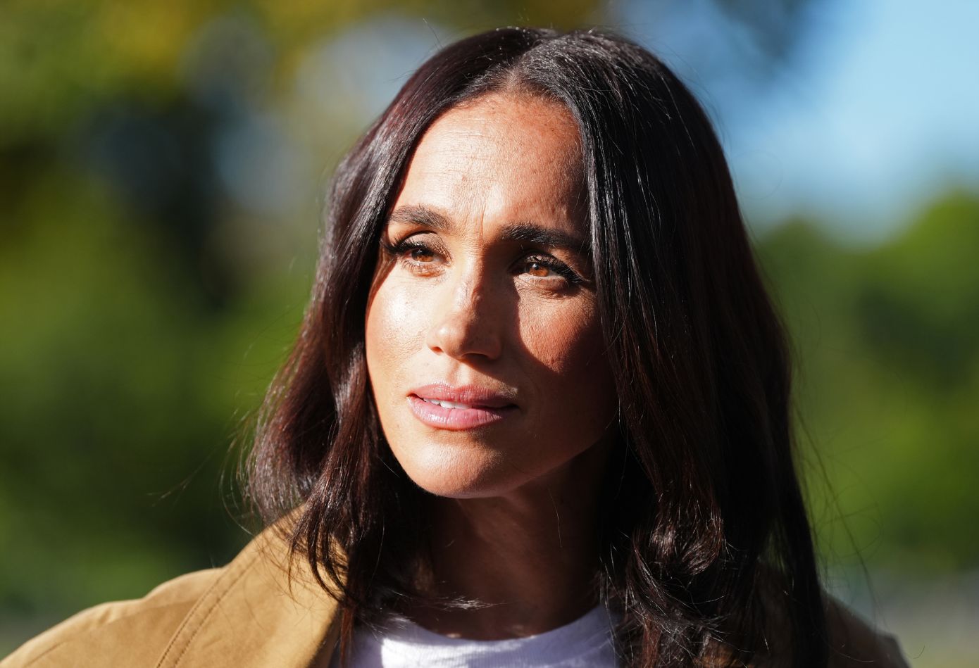 Intraoral massage: Τι τεχνική είναι αυτή στην οποία ορκίζεται η Meghan Markle για σμιλευμένο jawline;