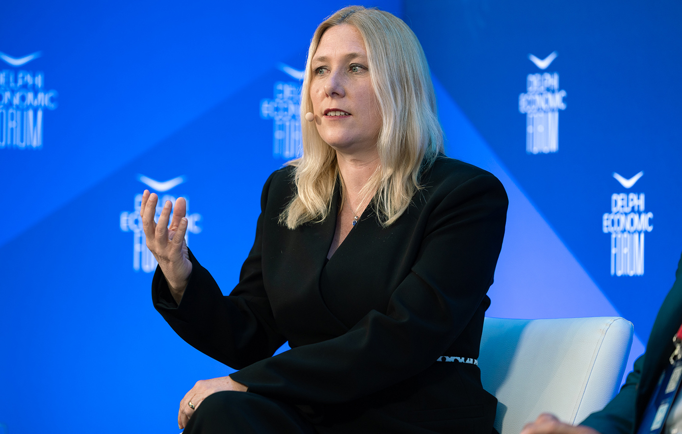 Janine Neuhaus: Η συνύπαρξη διαφορετικών γενεών στις επιχειρήσεις κάνει την εργασία πιο δημιουργική