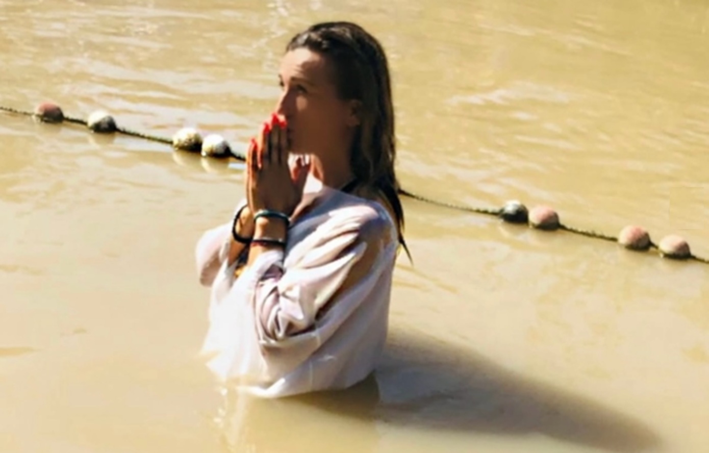 Πηγή Δεβετζή: Ήταν αξέχαστη εμπειρία που θέλω να ξαναζήσω, η βάφτισή μου στον Ιορδάνη ποταμό