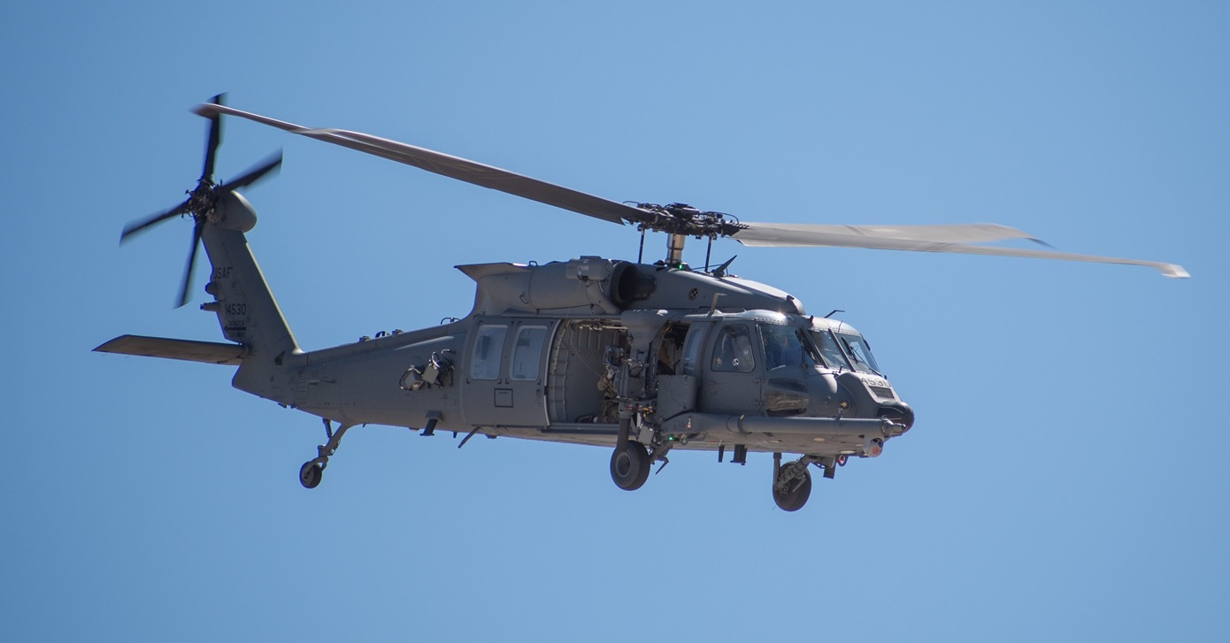 Βαθιά σε εχθρικό έδαφος ο αγνοούμενος πιλότος του F-15 – Ποιοι είναι οι επίλεκτοι διασώστες που ρισκάρουν τα πάντα για να τον σώσουν