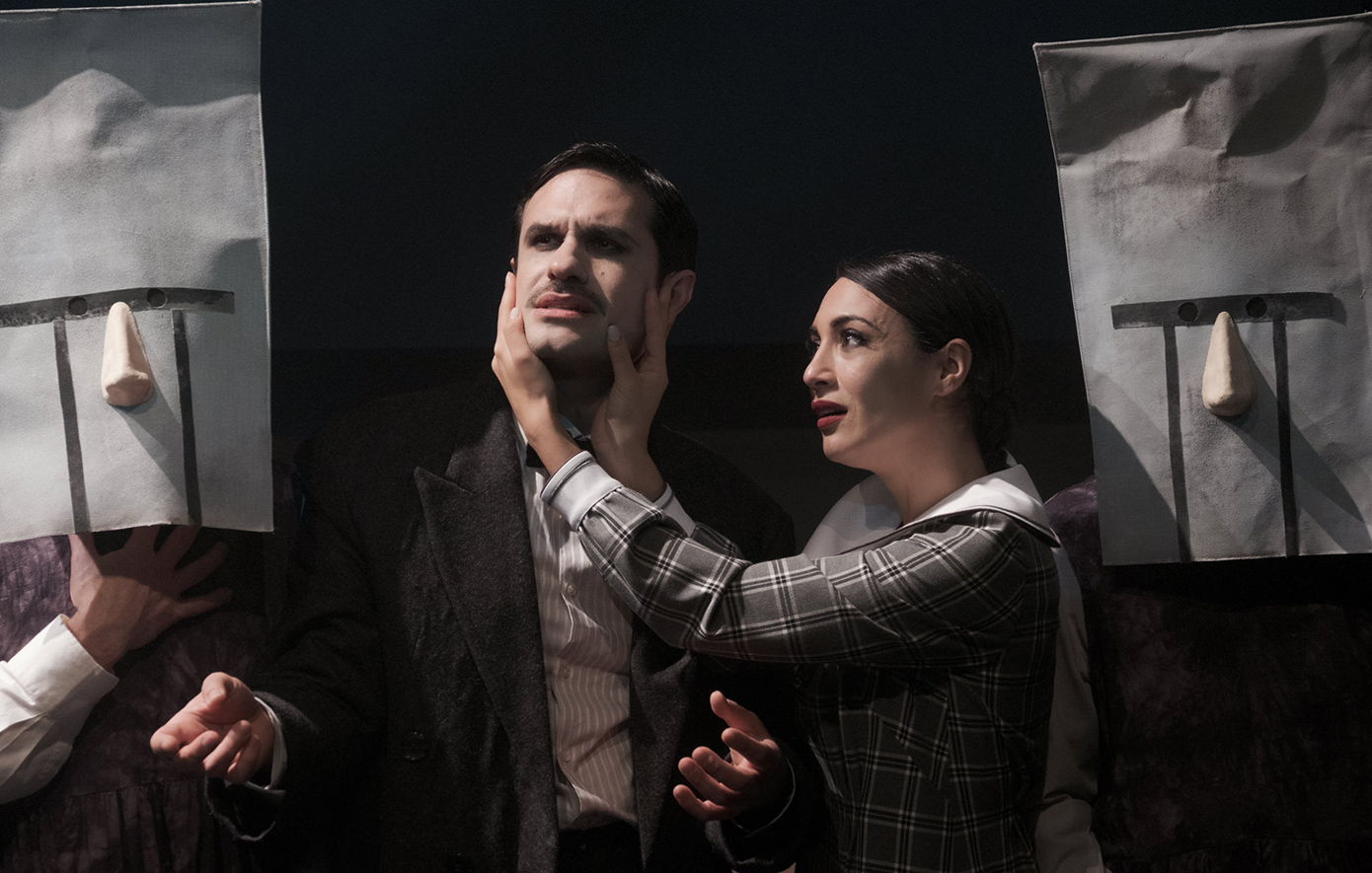 Ορφέας Αυγουστίδης και Ευγενία Σαμαρά συνεχίζουν επί σκηνής το ξέφρενο ταξίδι αναζήτησης