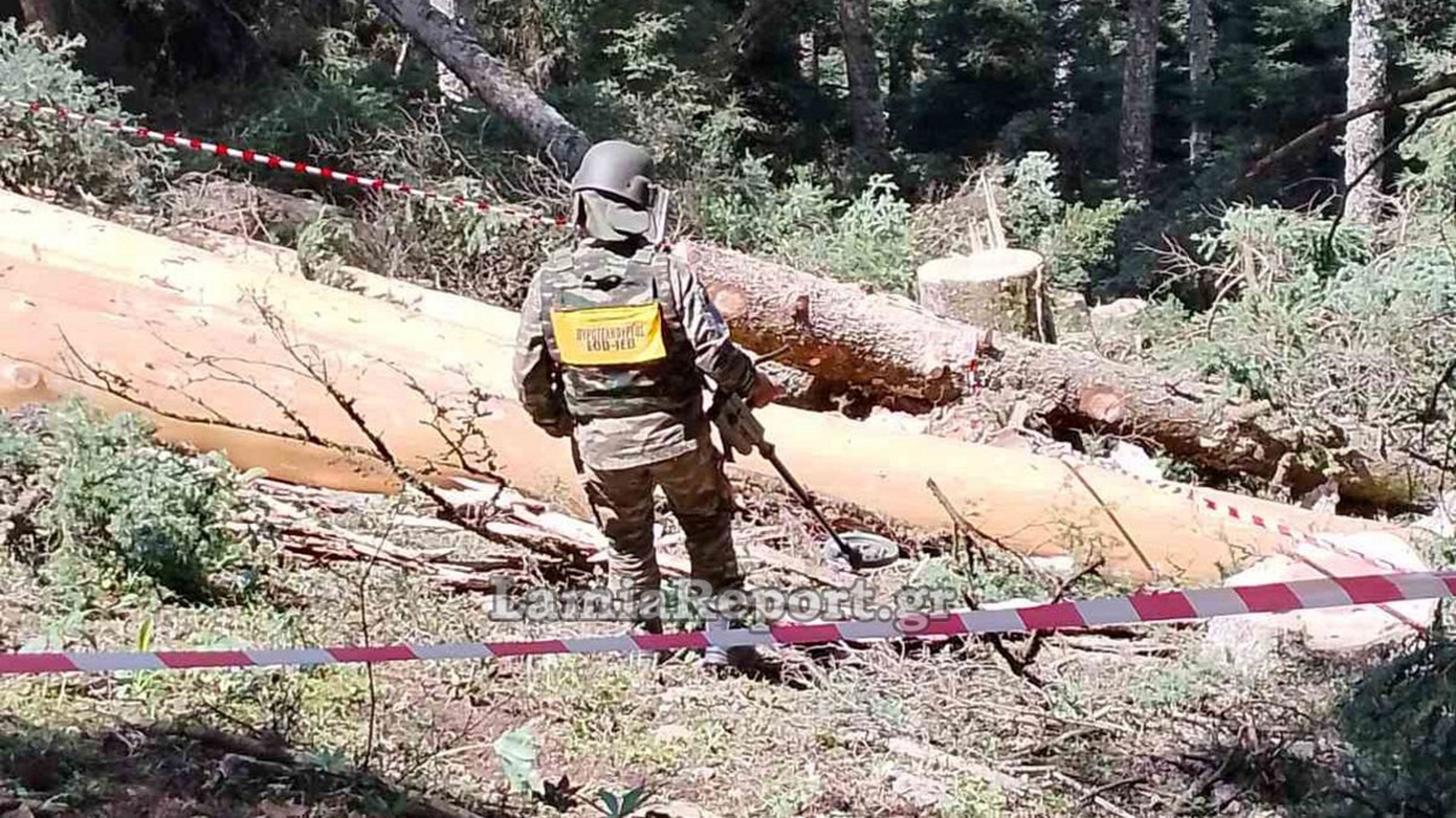 Ευρυτανία: Εντοπίστηκε χειροβομβίδα του Β&#8217; Παγκόσμιου Πόλεμου σε δάσος από υλοτόμους