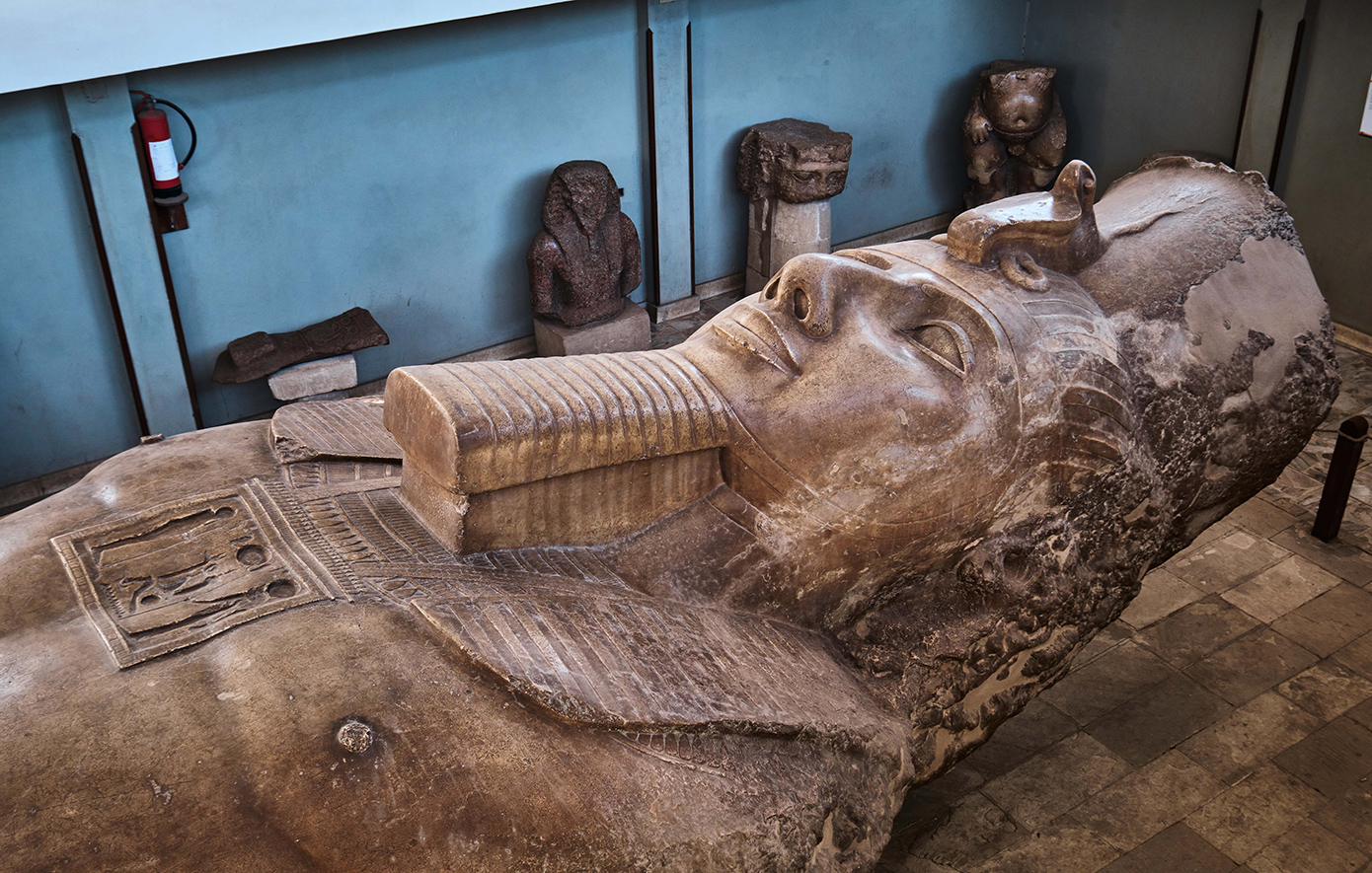 Μυστήριο αιώνων ξαναζωντανεύει: Άγαλμα Φαραώ φέρνει νέα δεδομένα για τη Βίβλο