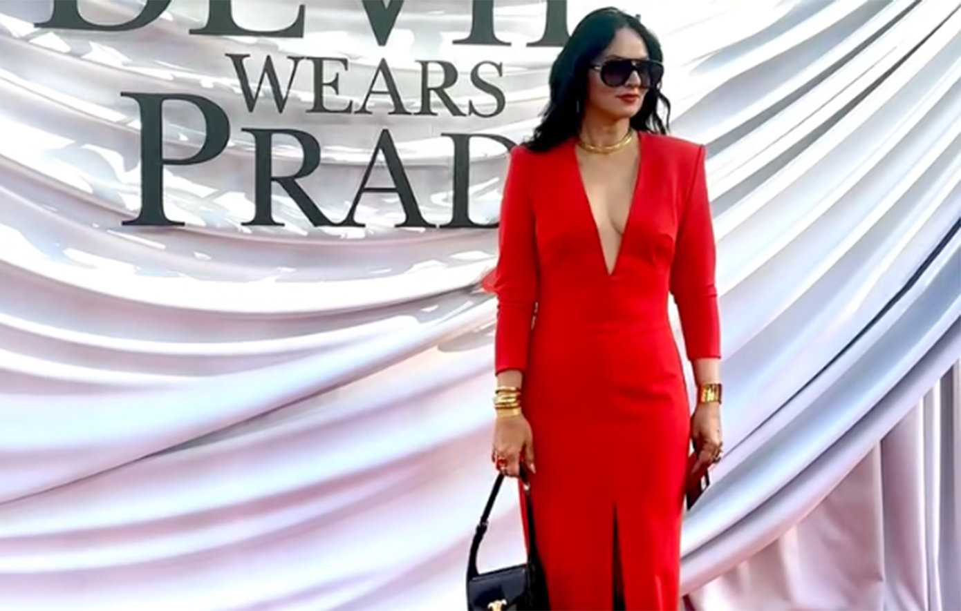 H Ζενεβιέβ Μαζαρί πήγε στην πρεμιέρα του «The Devil wears Prada 2» στο Λονδίνο &#8211; Η εμφάνιση με κόκκινο φόρεμα