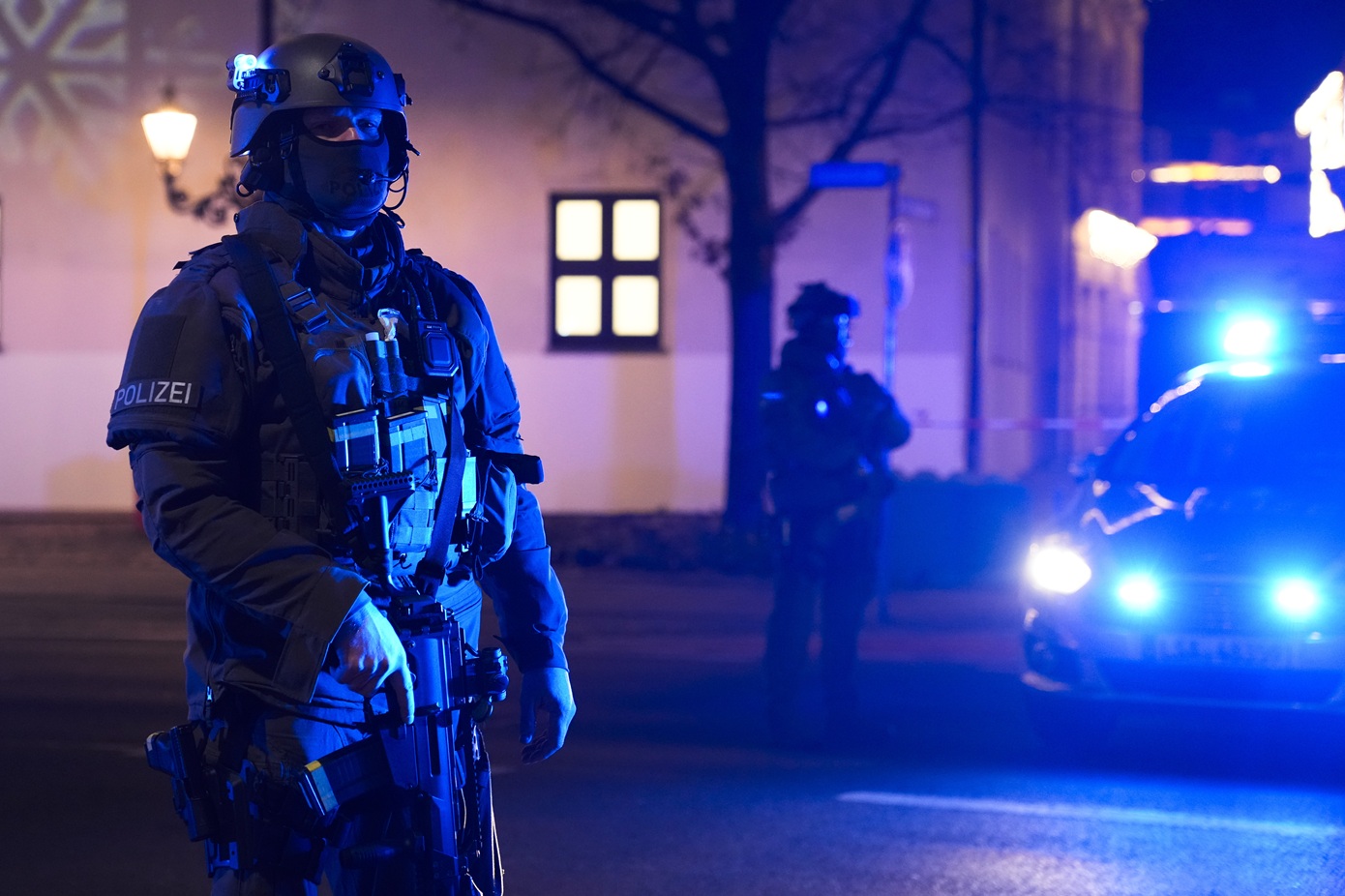 Ένας νεκρός και αρκετοί τραυματίες μετά από έκρηξη σε υπόγεια διάβαση στην Γερμανία