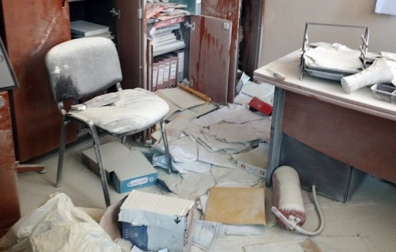 Βανδαλισμός σε σχολείο της Γλυφάδας: «Έπαθα σοκ, δεν έχω ξαναδεί τέτοιο πράγμα – Δεν υπάρχει πάτωμα», λέει αντιδήμαρχος