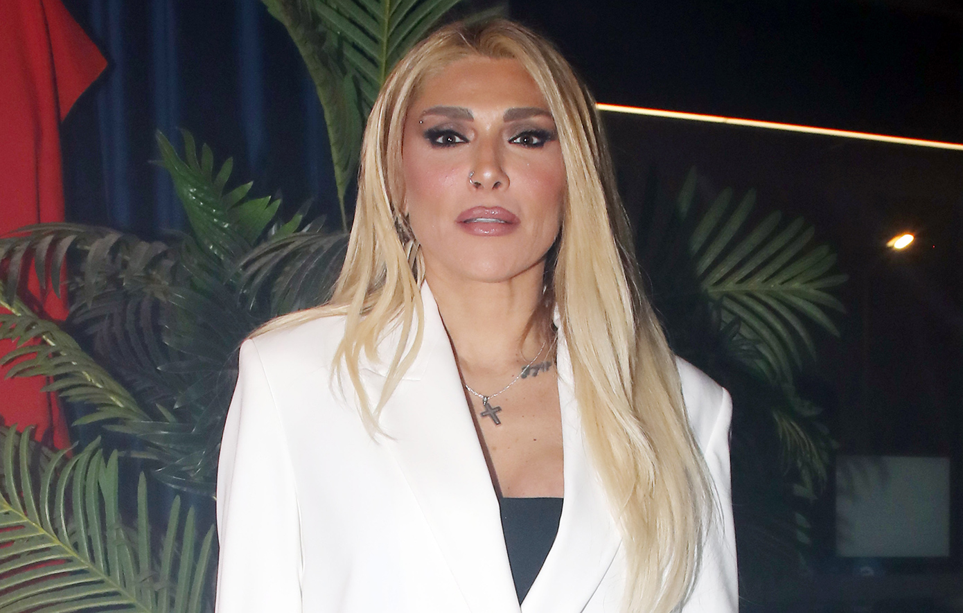 Άστραψε και  βρόντηξε η Αγγελική Ηλιάδη κατά της Τίνας Μεσσαροπούλου &#8211; «Τραγικό, χυδαίο σχόλιο, είναι ντροπή»