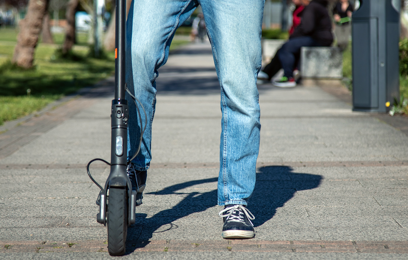 Μεγάλη ανησυχία για τα ατυχήματα με τα ηλεκτρικά πατίνια: 400 παιδιά σε νοσοκομεία μέσα σε έναν χρόνο &#8211; «Πάρτε μέτρα τώρα»