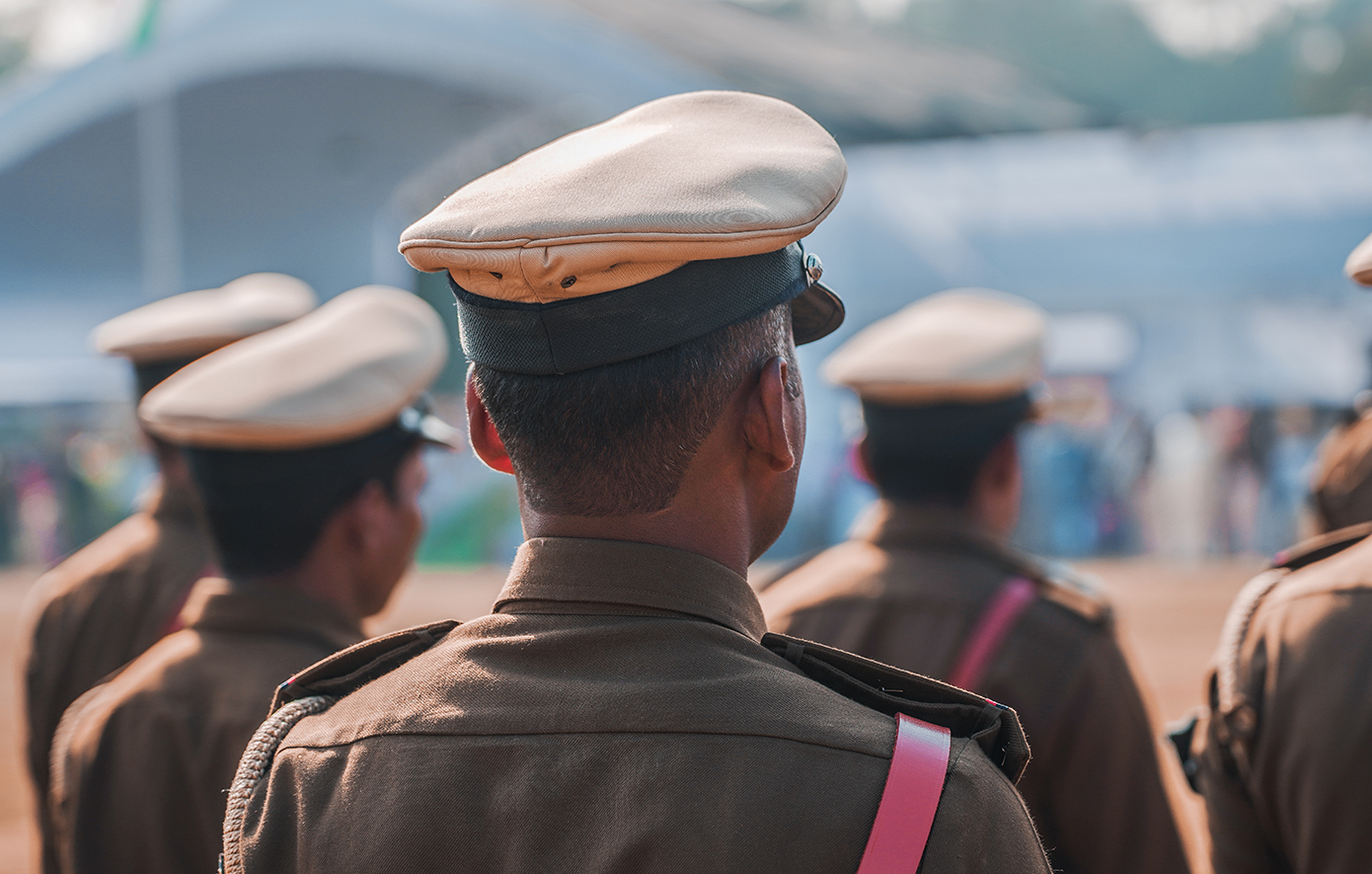 Θανατική ποινή σε 9 αστυνομικούς που σκότωσαν στο ξύλο πατέρα και γιο, γιατί παραβίασαν την καραντίνα του κορονοϊού